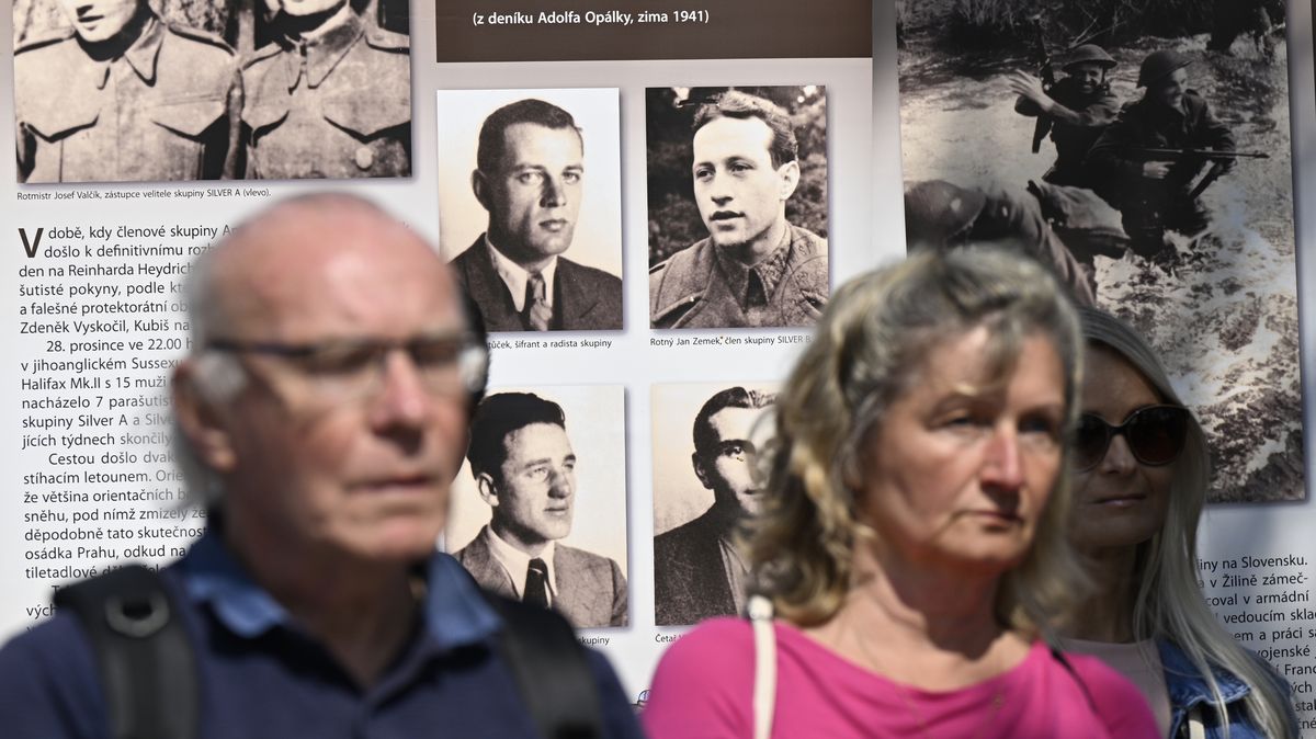 Lidé si v Praze připomněli 81. výročí atentátu na Heydricha